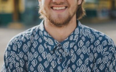 Lakewood Dentist Shines Light On Why Your Teeth Look Darker